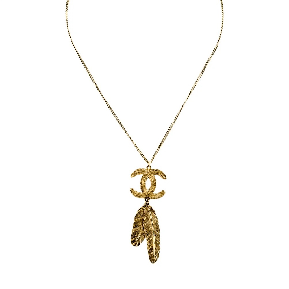 Rare Chanel Feather Necklace [Authentic]
